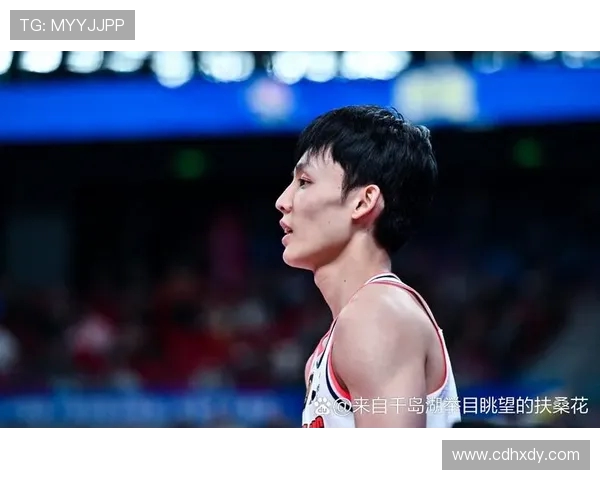 激烈对决迎来巅峰时刻 体育赛事背后的故事与激情尽展风采 激烈对决迎来巅峰时刻 体育赛事背后的故事与激情尽展风采